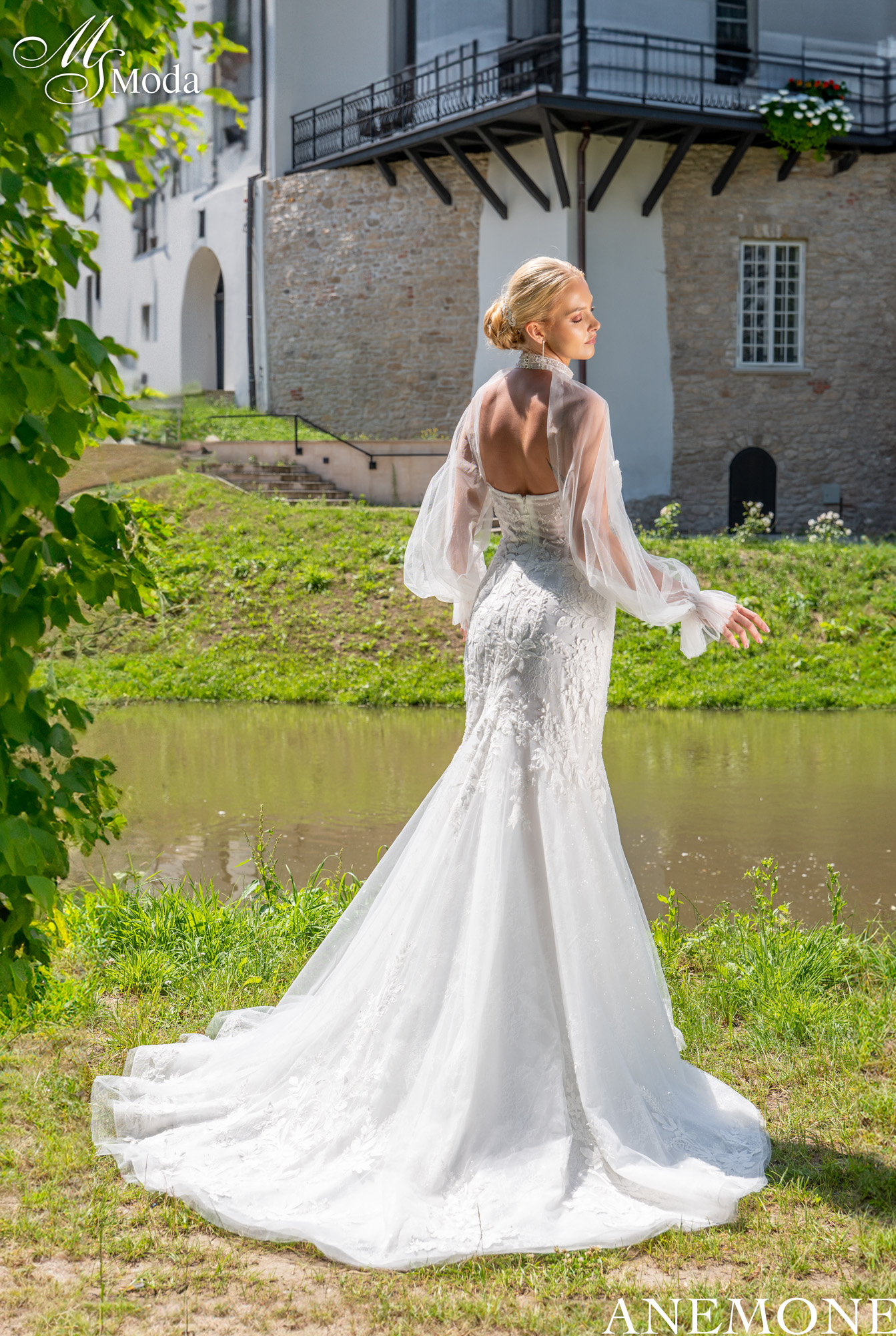 Wedding Dress ANEMONE - Collection 2025