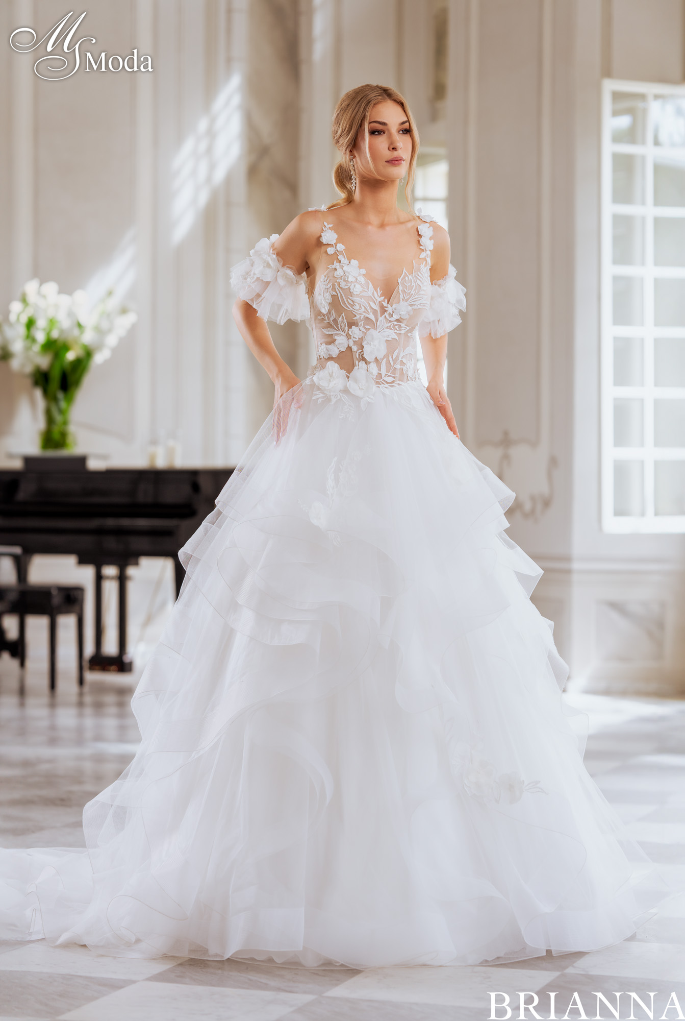 Wedding Dress BRIANNA - Collection 2025
