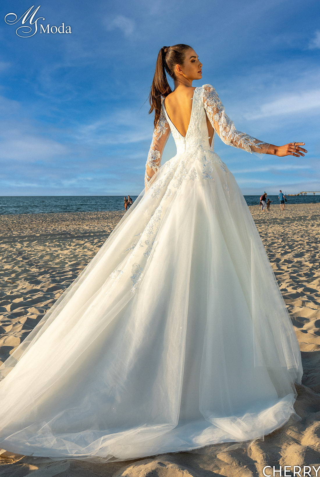 Wedding Dress CHERRY - Collection 2024