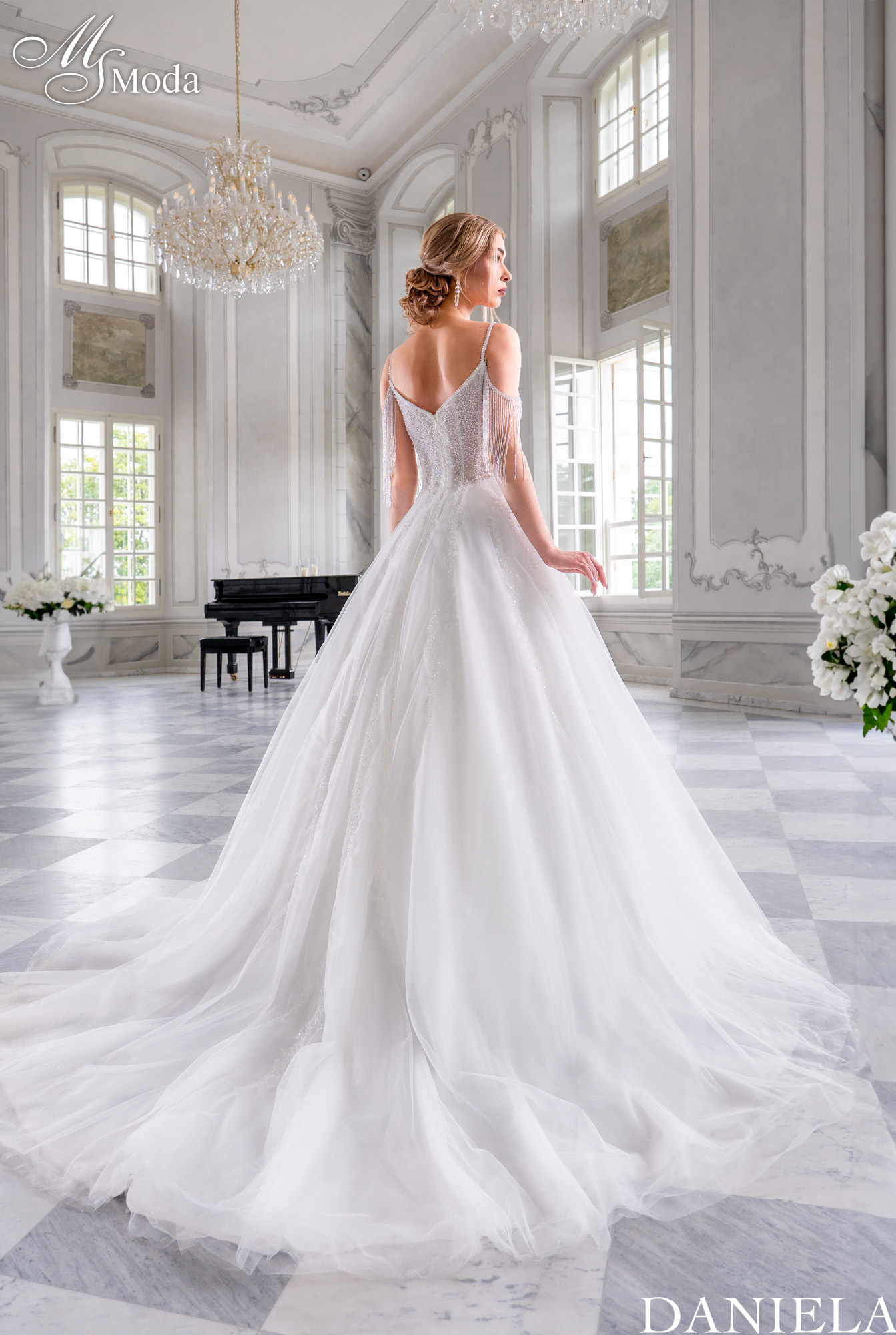 Wedding Dress DANIELA - Collection 2025