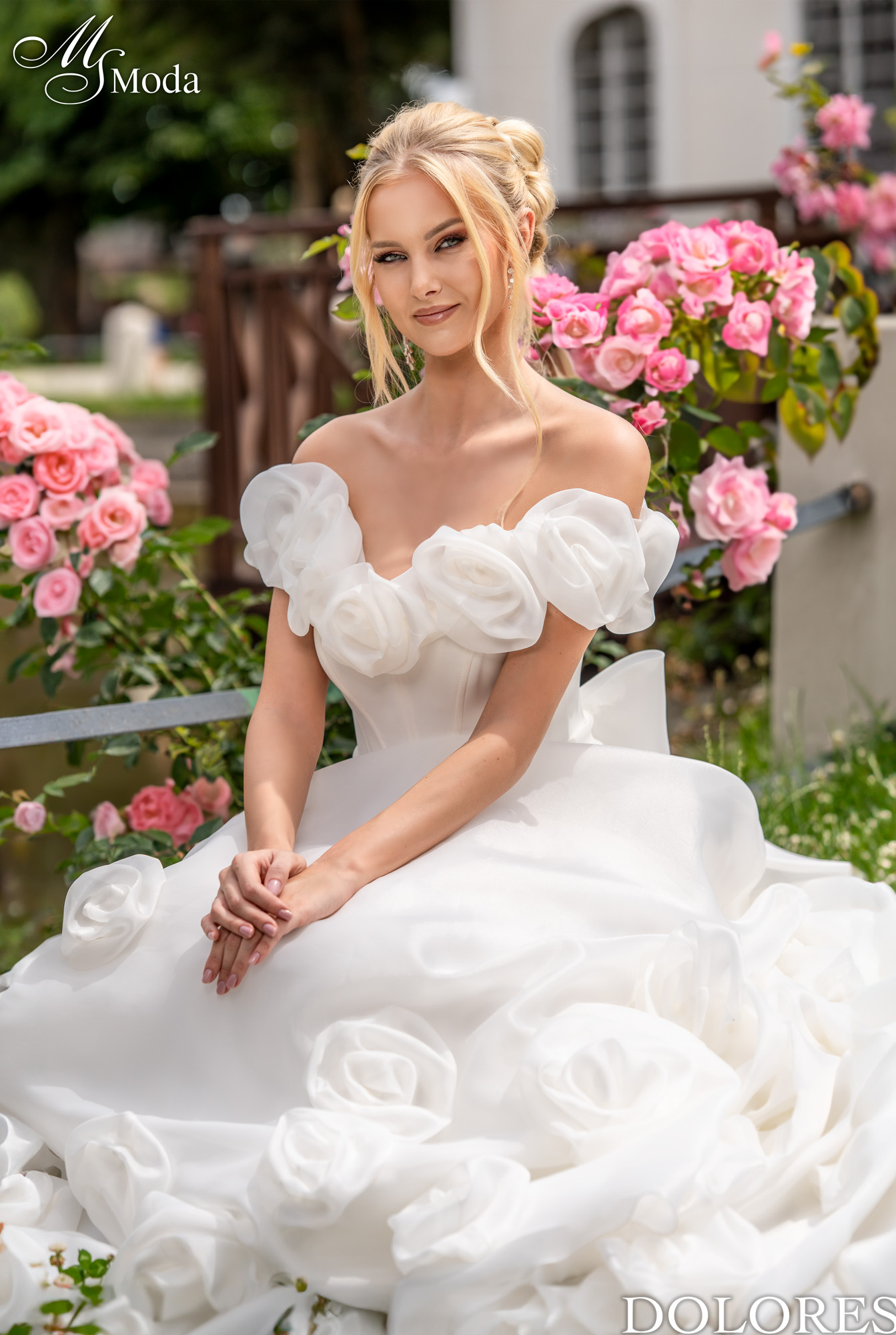 Wedding Dress DOLORES - Collection 2025