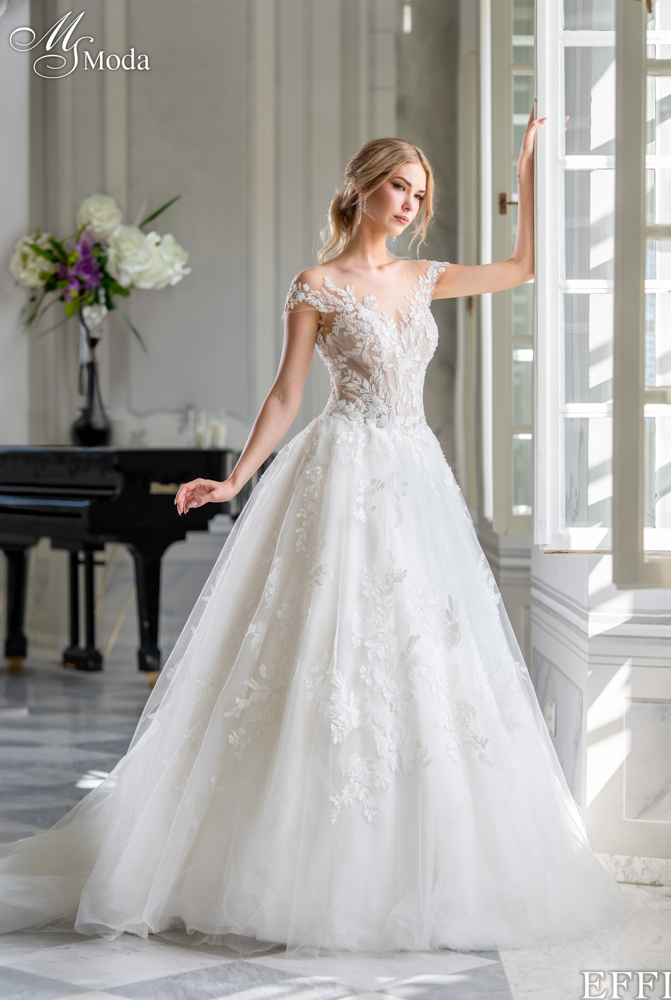 Wedding Dress EFFI - Collection 2025
