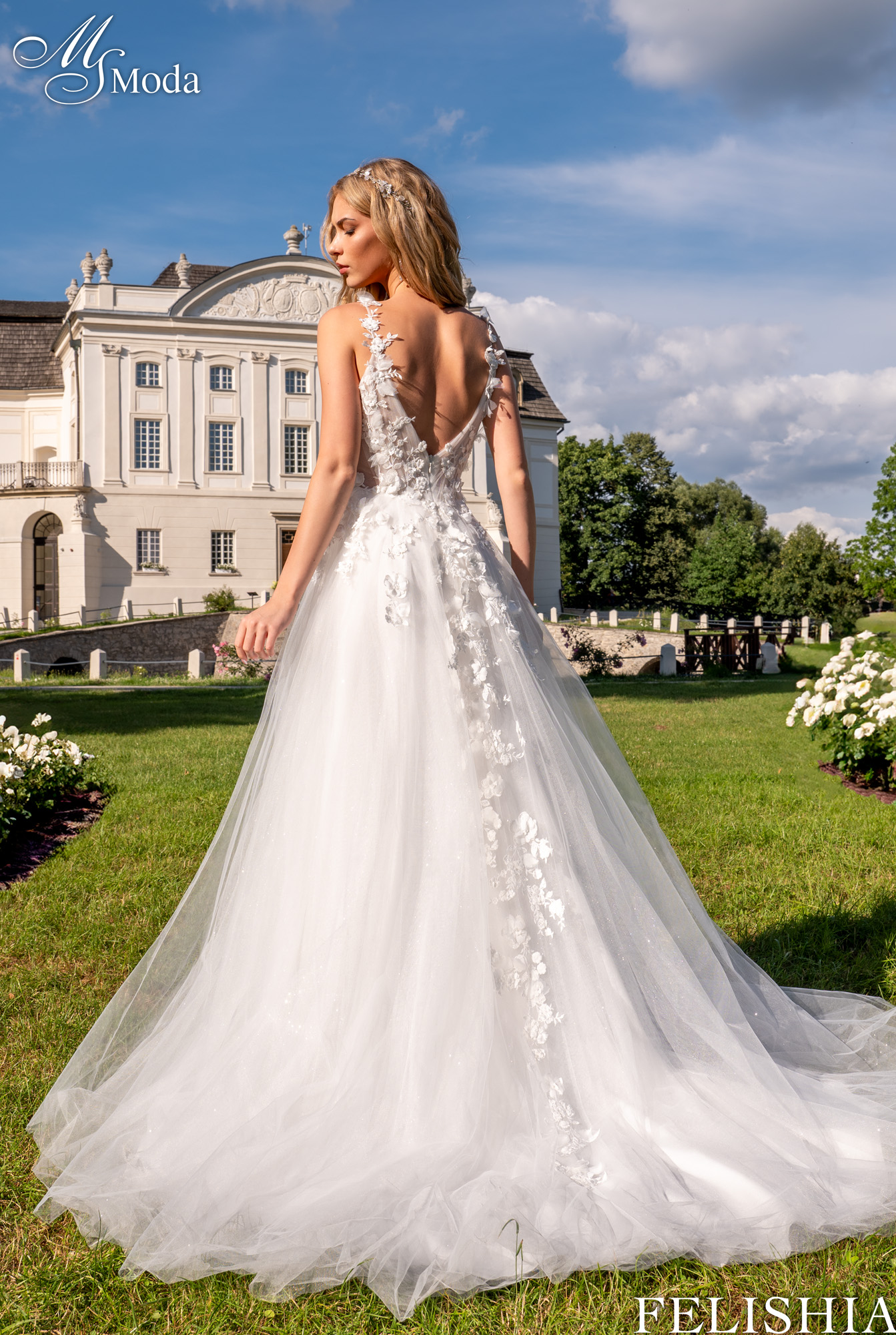 Wedding Dress FELISHIA - Collection 2025
