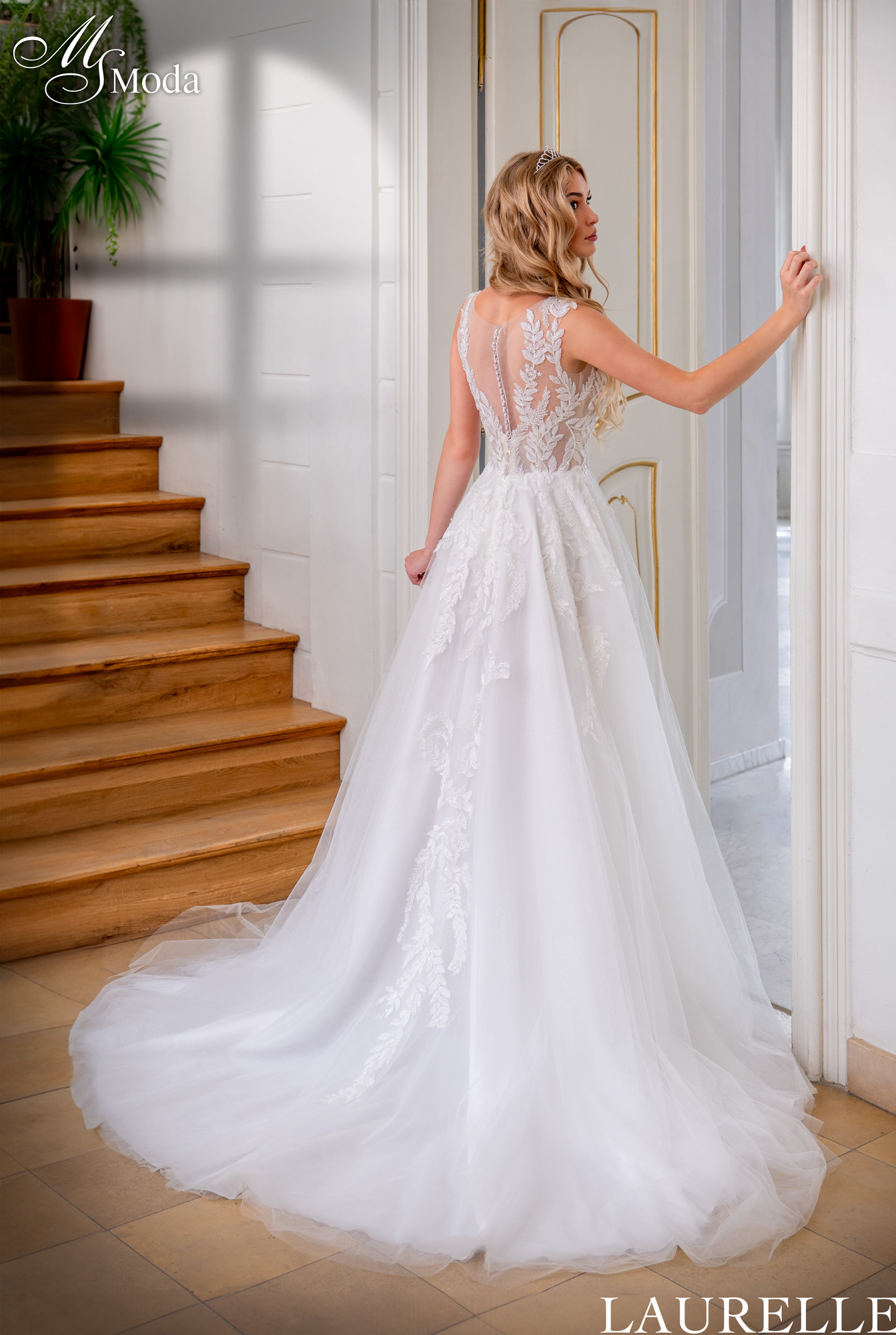 Wedding Dress LAURELLE - Collection 2025